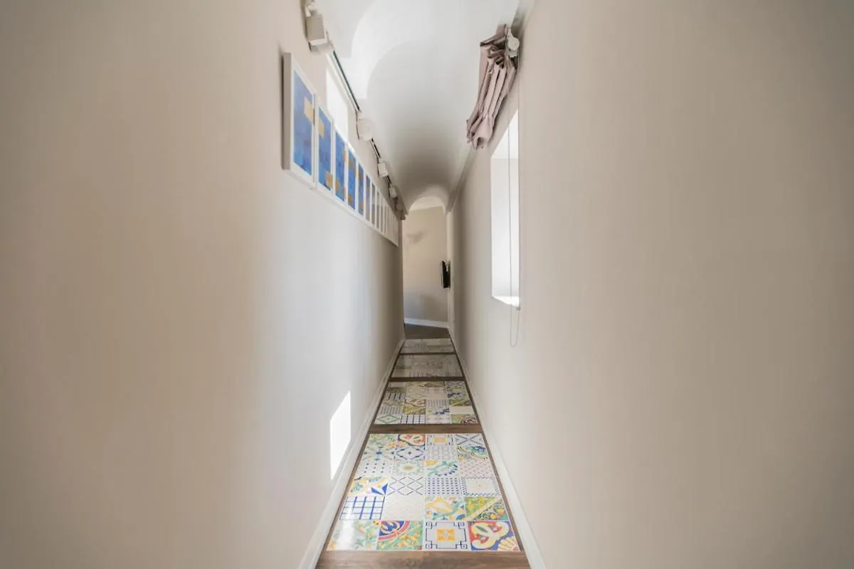 Residenza Trinita Maggiore Naples 0*,  Italy