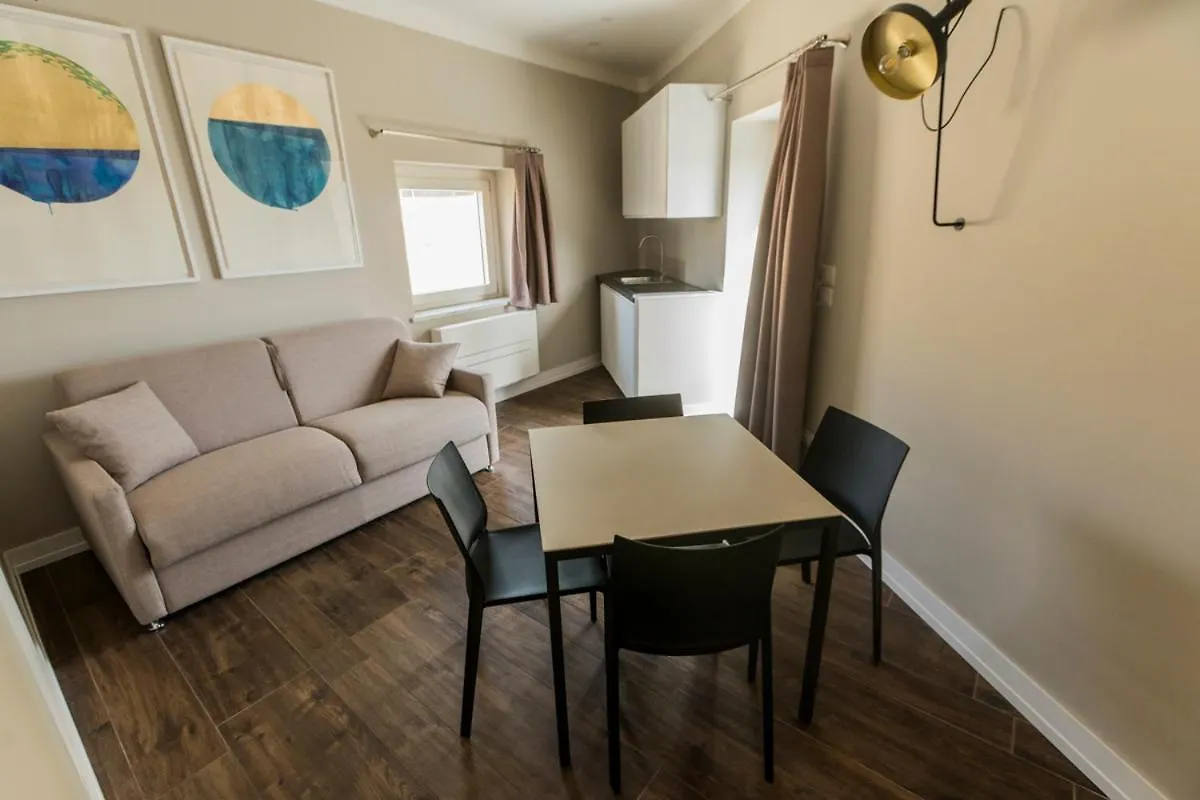 Apartment Residenza Trinita Maggiore Naples Italy