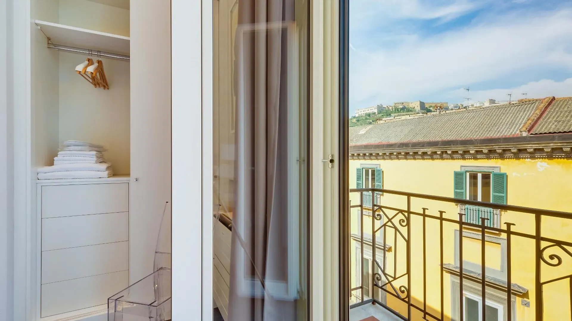 Apartment Residenza Trinita Maggiore Naples