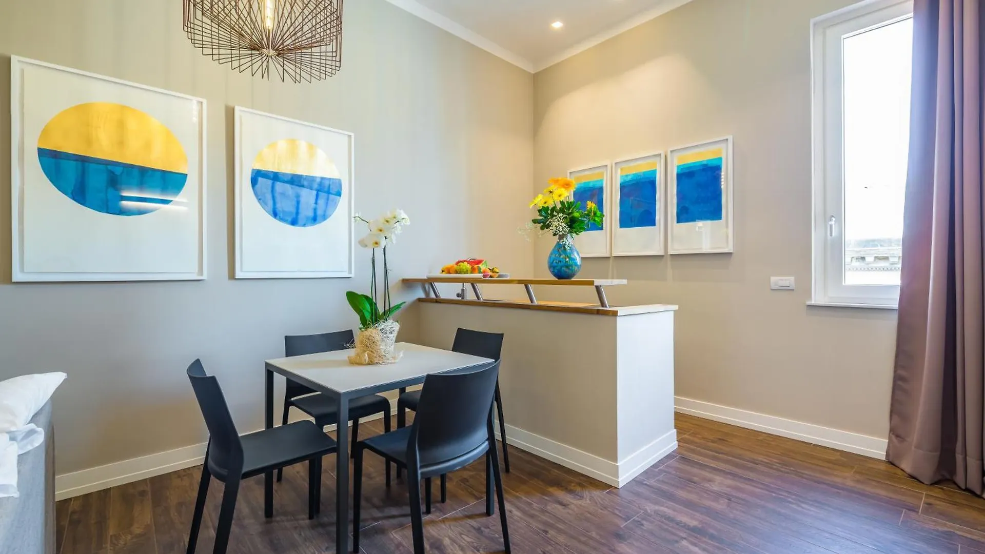 Apartment Residenza Trinita Maggiore Naples